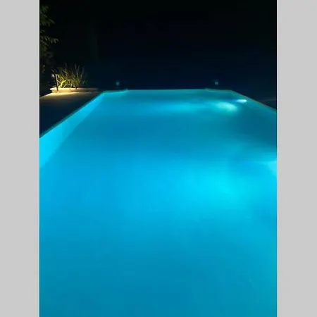 Casa vacanze Domaine Myrobolan - La Maison M *